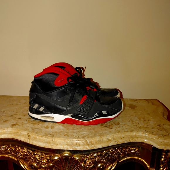 Nike Other - Nike Air trainer 3